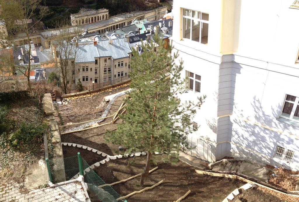 Apartments Vera كارلوفي فاري الغرفة الصورة
